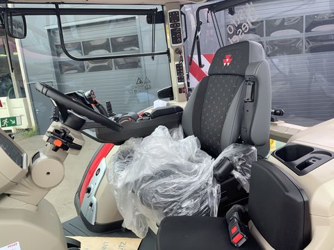 Massey Ferguson MF 8740 S Exclusive (Stage V)