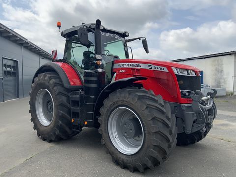 Massey Ferguson MF 8740 S Exclusive (Stage V)
