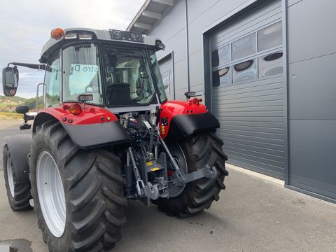Massey Ferguson MF 5S.135 Dyna-6 Essential