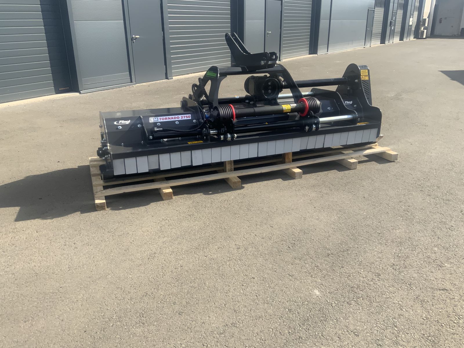 Fliegl Tornado 2750 3