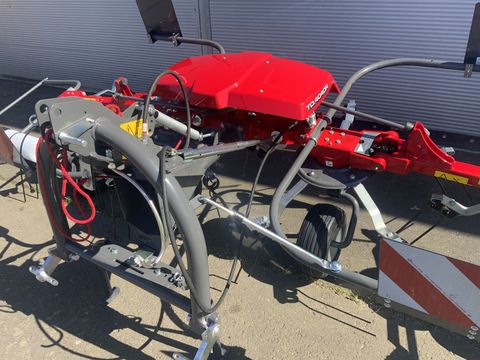 Massey Ferguson TD404DN