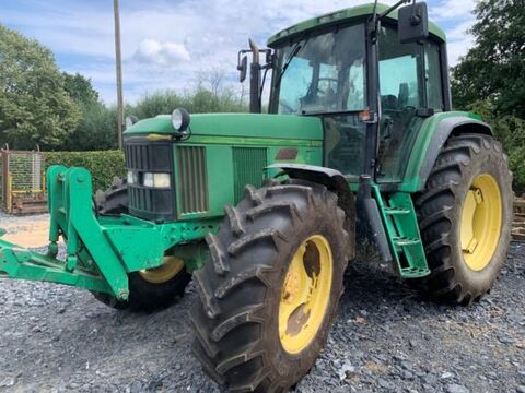 John Deere 6800
