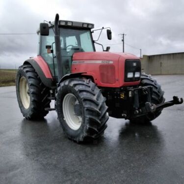 Massey Ferguson 8240 2