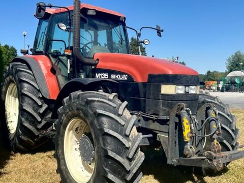 New Holland TM 135