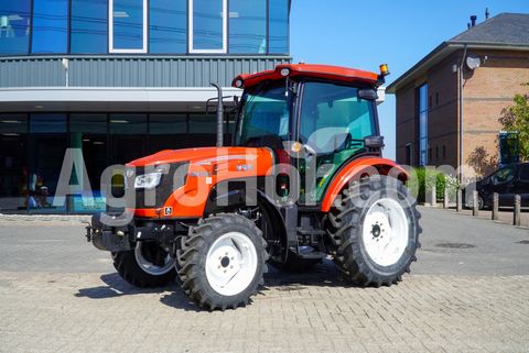 YTO NMF554C / Traktor mit Kabine, 55 PS