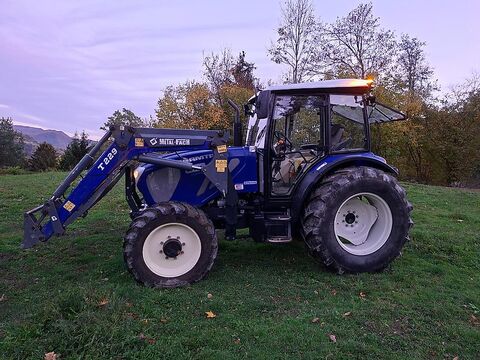 Farmtrac 690 DTN