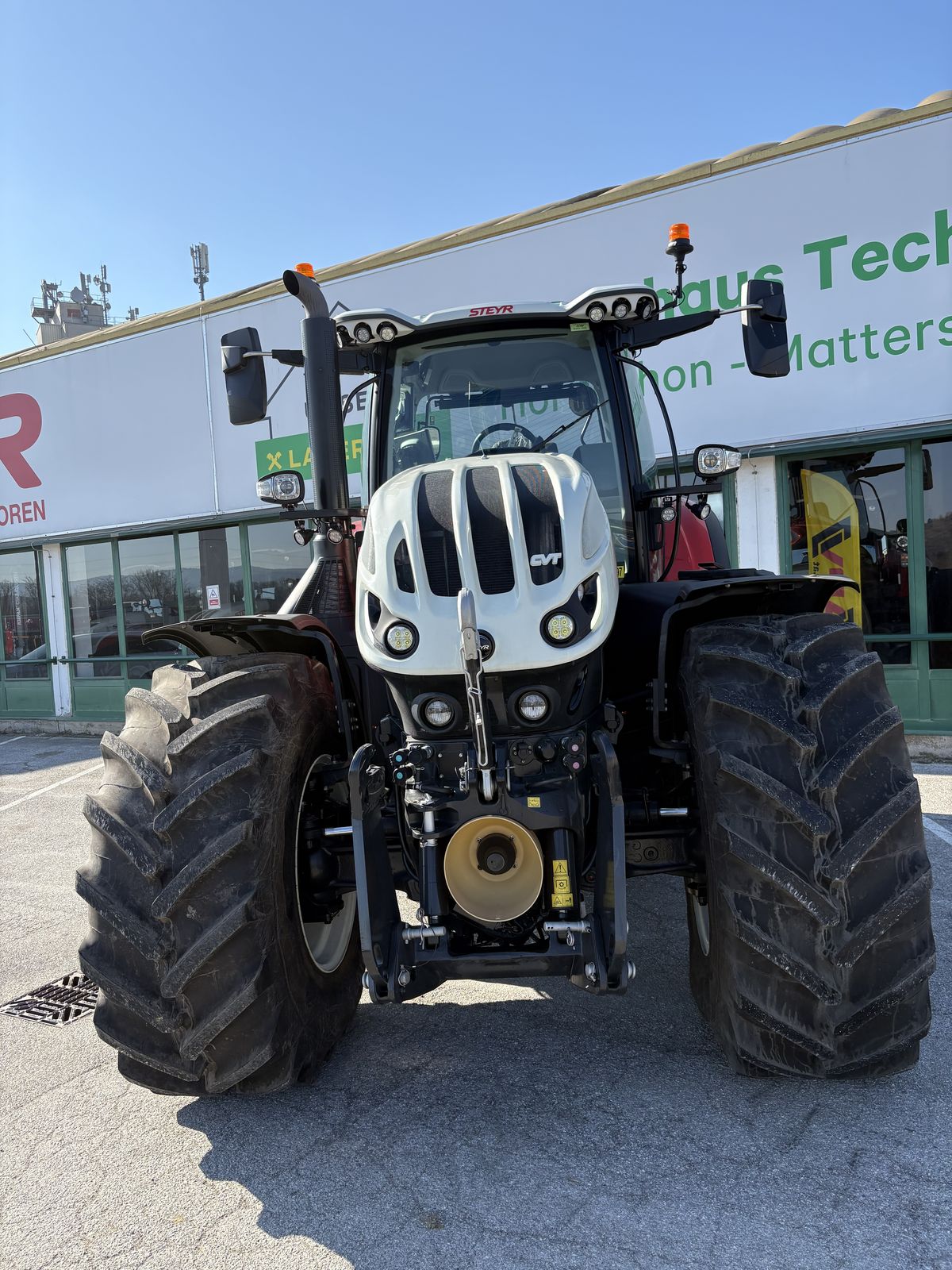 Steyr 6300 Terrus CVT (Stage V) 2