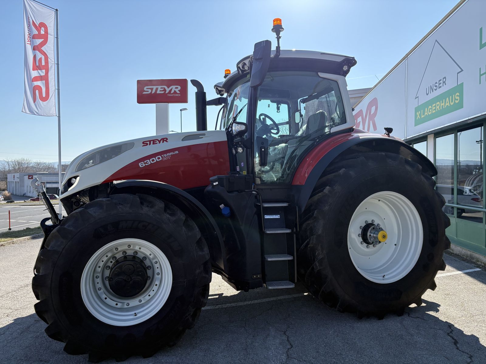 Steyr 6300 Terrus CVT (Stage V) 3