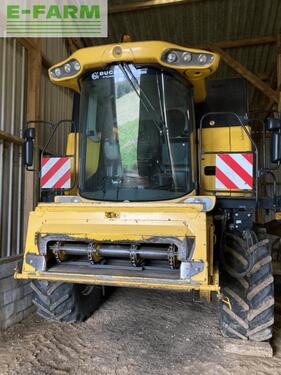 <strong>New Holland cs 640</strong><br />