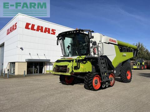 CLAAS LEXION  7700TT