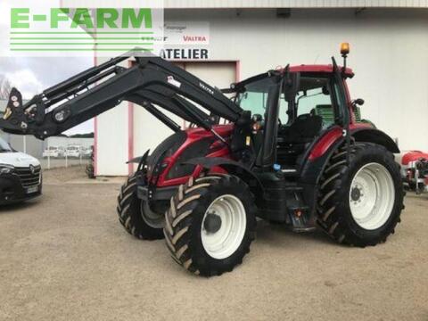 <strong>Valtra n154d</strong><br />
