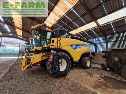 <strong>New Holland cx8080</strong><br />