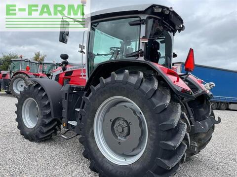 Massey Ferguson 8s.305 dyna vt