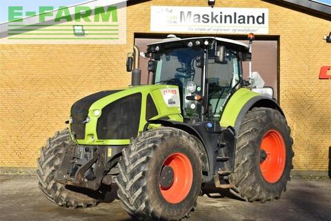 <strong>CLAAS axion 920 cmat</strong><br />