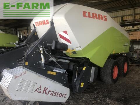 <strong>CLAAS quadrant 3200f</strong><br />