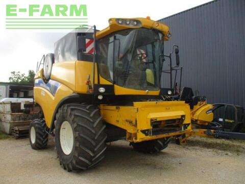<strong>New Holland cx 5090</strong><br />