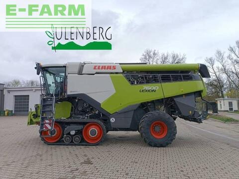 <strong>CLAAS lexion 7600 tt</strong><br />