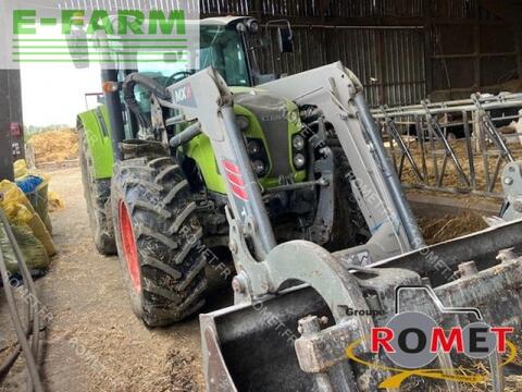 <strong>CLAAS arion440</strong><br />