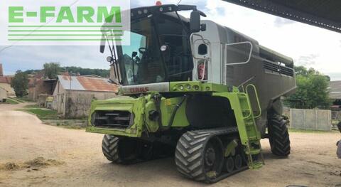 <strong>CLAAS lexion 760 tt </strong><br />
