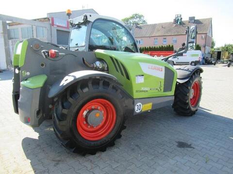 CLAAS scorpion 7050