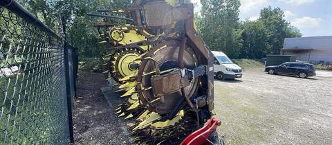 John Deere 475