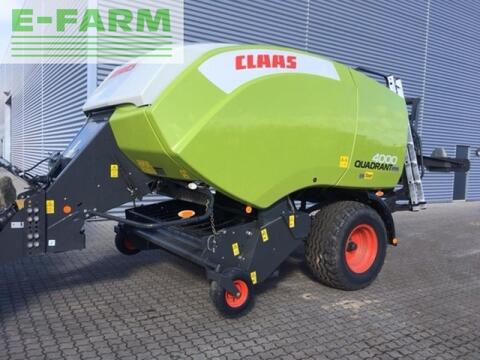 <strong>CLAAS quadrant 4000</strong><br />
