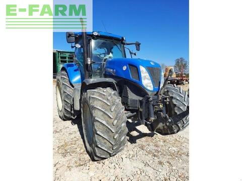 <strong>New Holland t7-235pc</strong><br />