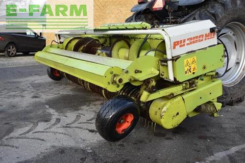<strong>CLAAS 380 pick up</strong><br />