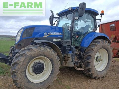 New Holland t7.200