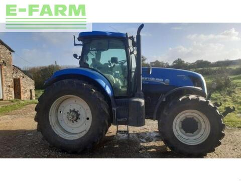 New Holland t7-235ac
