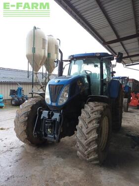 <strong>New Holland t 7050</strong><br />