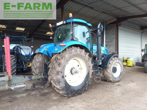 New Holland t 7050