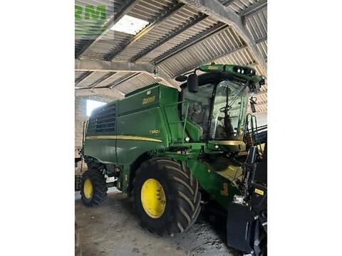 John Deere t560