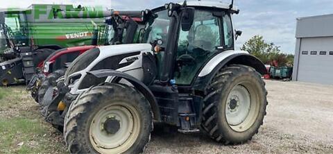 Valtra t135d