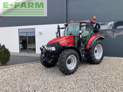 <strong>Case-IH farmall 100c</strong><br />