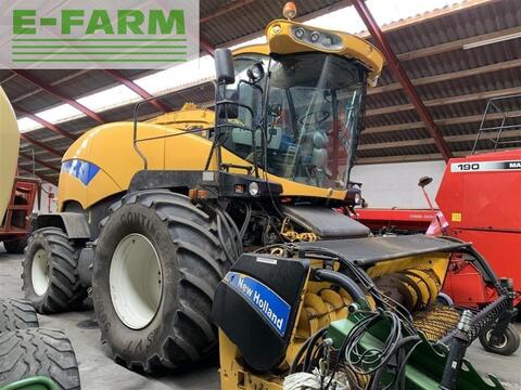 <strong>New Holland fr 9060</strong><br />