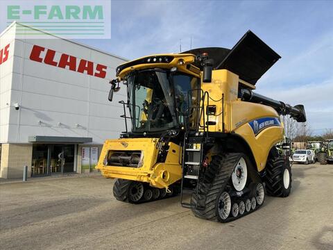 <strong>New Holland CR1090 R</strong><br />