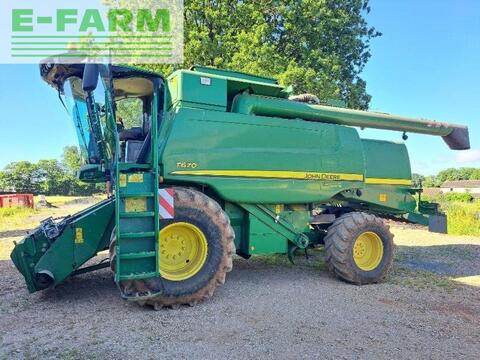 John Deere t670