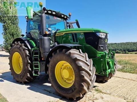 John Deere 6r250