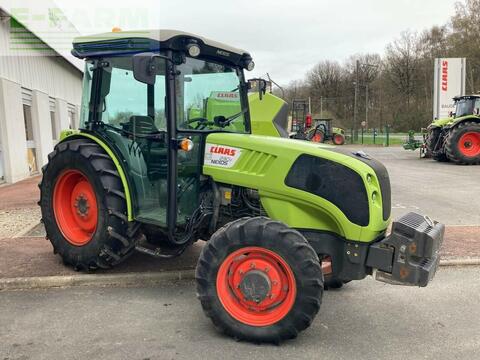 CLAAS nexos 230 f 4rm F