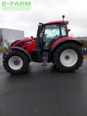 <strong>Valtra t145h</strong><br />