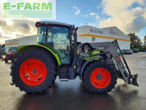 <strong>CLAAS arion440</strong><br />