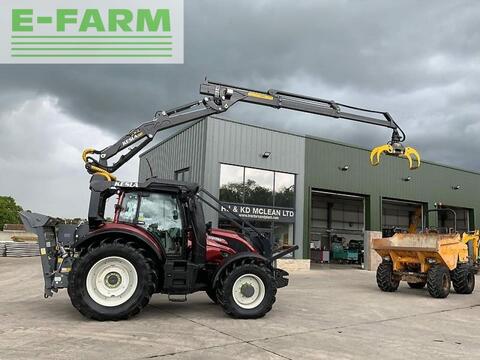 Valtra t154 active c/w roof mounted kelsa 500t f