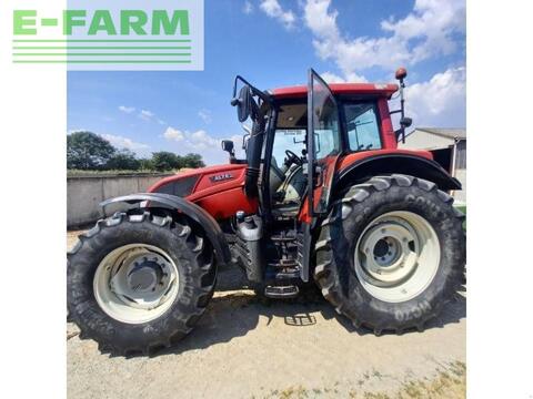<strong>Valtra n163</strong><br />