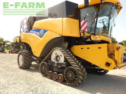 <strong>New Holland cr9070</strong><br />