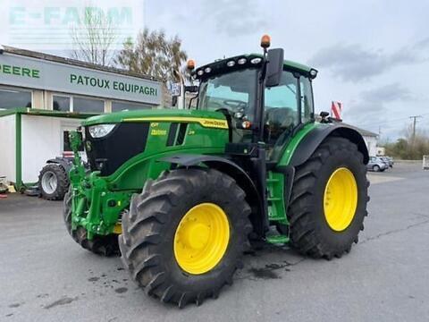 John Deere 6r215