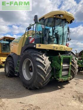 Krone big x 630 incl. 12rk majs bord og pick up