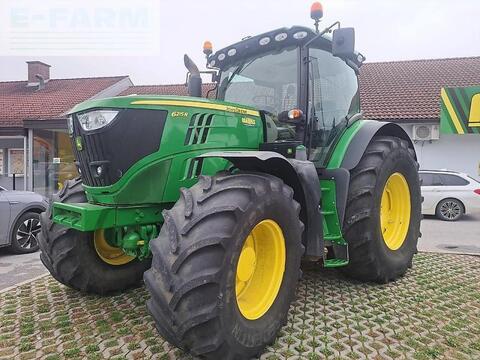 John Deere 6215r