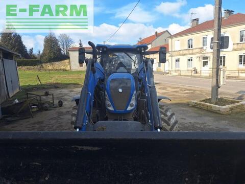 New Holland t6 160