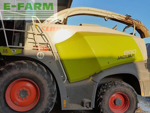 <strong>CLAAS JAGUAR 860 4WD</strong><br />